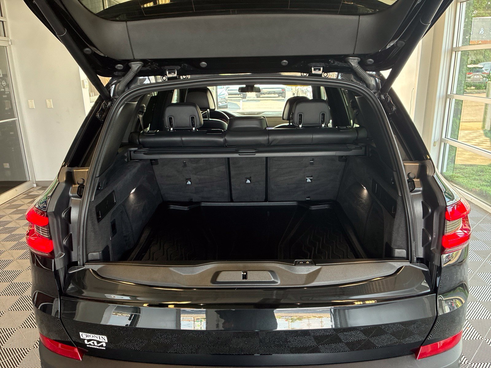 Used 2022 BMW X5 xDrive40i AWD/4WD image 11