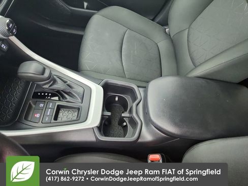 Used 2024 Toyota RAV4 XLE image 30