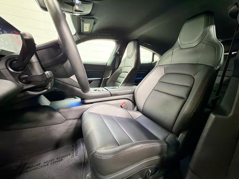 Certified 2025 Porsche Taycan 4 image 5