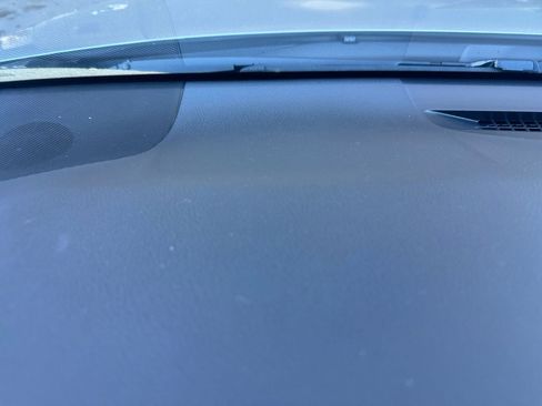 Used 2025 Toyota Camry LE image 34