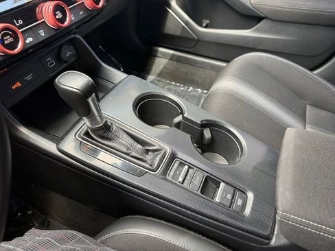 Used 2023 Honda Civic Sport image 25