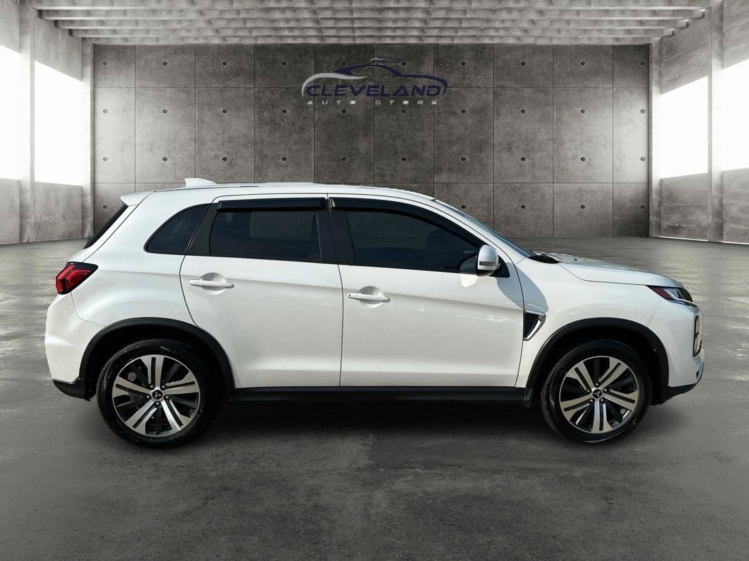 Used 2021 Mitsubishi Outlander Sport ES AWD/4WD image 2