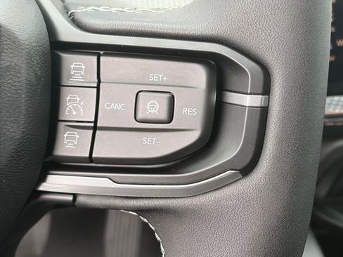 New 2026 Jeep Cherokee Limited AWD/4WD image 18