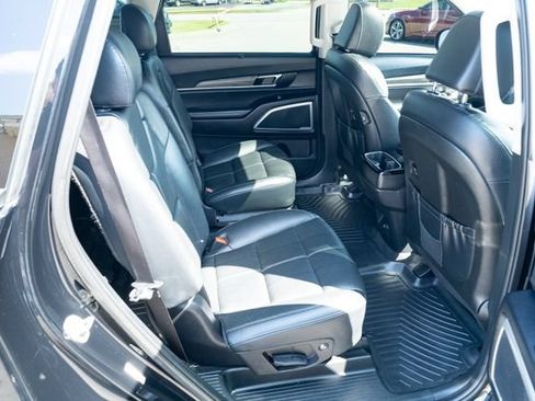 Used 2022 Kia Telluride EX w/ EX Premium Package AWD/4WD image 40