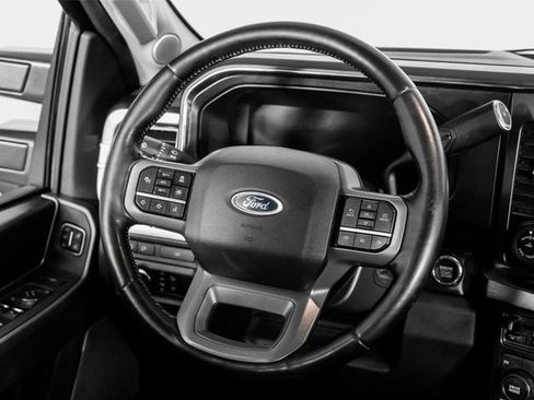 Used 2024 Ford F250 Lariat w/ Lariat Ultimate Package AWD/4WD image 50