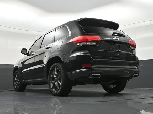 Used 2019 Jeep Grand Cherokee Summit w/ Trailer Tow Group IV RWD image 27