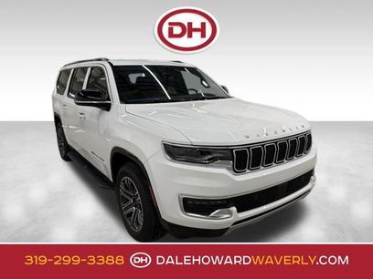 Used 2025 Jeep Wagoneer L Series II w/ 8-pass Seating Package