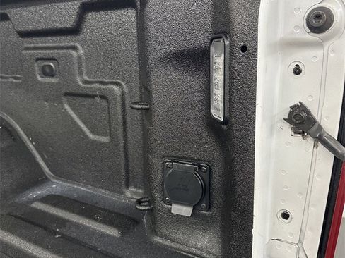 Used 2023 Chevrolet Silverado 3500 High Country image 39