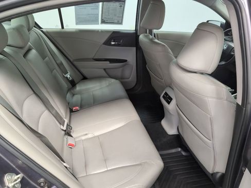 Used 2015 Honda Accord EX-L image 27
