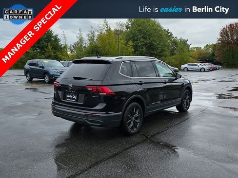 Used 2024 Volkswagen Tiguan SE image 8
