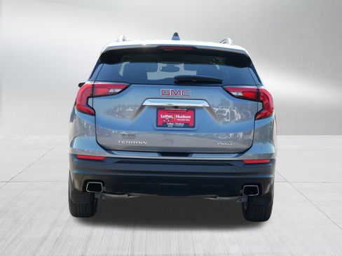 Used 2018 GMC Terrain SLE w/ Driver Convenience Package image 6
