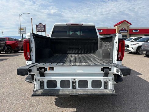 Used 2021 GMC Sierra 1500 AT4 w/ AT4 Preferred Package AWD/4WD image 7