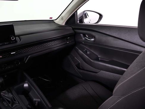 Used 2023 Honda Accord EX image 36