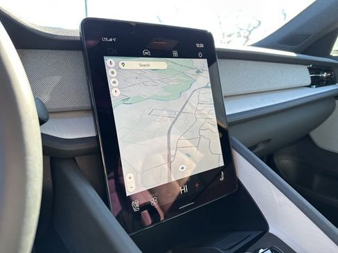 Used 2024 Polestar Polestar 2 image 20