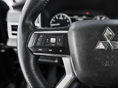 Used 2022 Mitsubishi Outlander SE FWD image 21