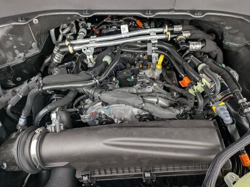 New 2026 Ford Explorer Active w/ Active Comfort Package image 31