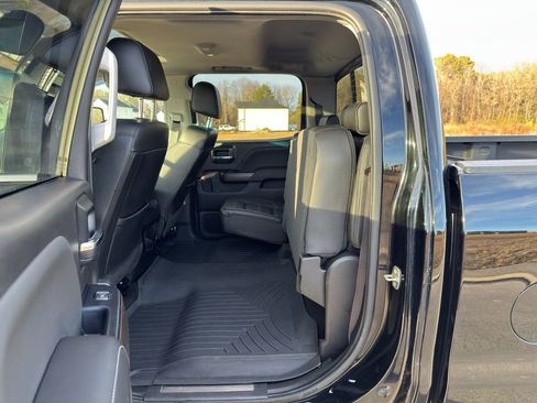 Used 2017 GMC Sierra 3500 Denali w/ Duramax Plus Package image 21