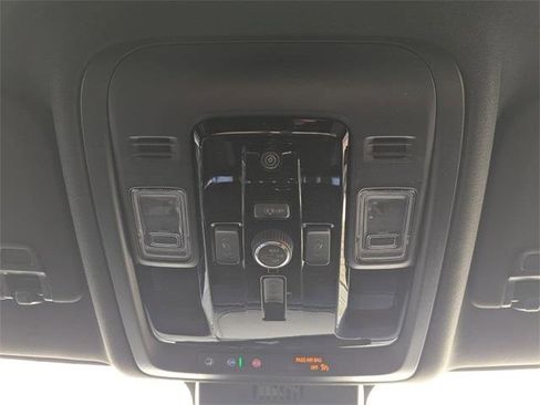 New 2026 GMC Yukon XL Denali image 25