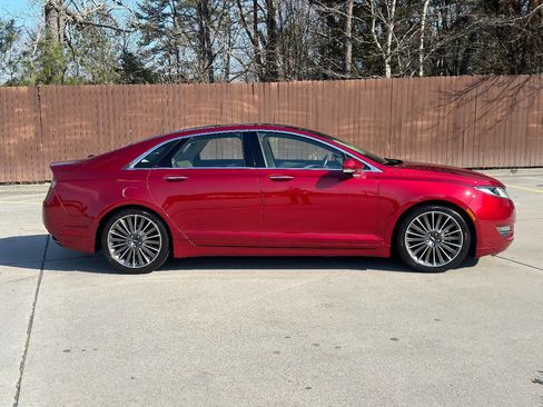 Used 2015 Lincoln MKZ Hybrid w/ Equipment Group 202A Reserve image 11