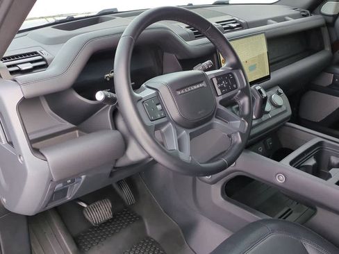 Certified 2024 Land Rover Defender 130 X-Dynamic SE image 2