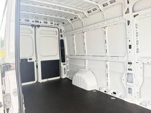 New 2026 RAM ProMaster 3500 w/ Convenience Group FWD image 10