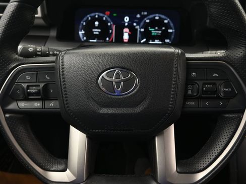 Used 2025 Toyota 4Runner TRD Off-Road Premium w/ Tow Technology Package AWD/4WD image 28