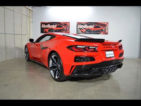 New 2026 Chevrolet Corvette Z06 w/ Battery Protection Package RWD image 5