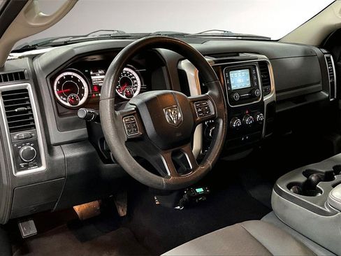 Used 2017 RAM 1500 Classic SLT image 16