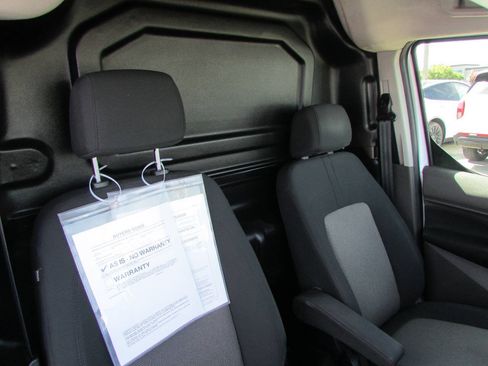 Used 2022 Ford Transit Connect XL FWD image 15