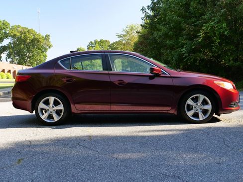 Used 2013 Acura ILX w/ Technology Package image 41