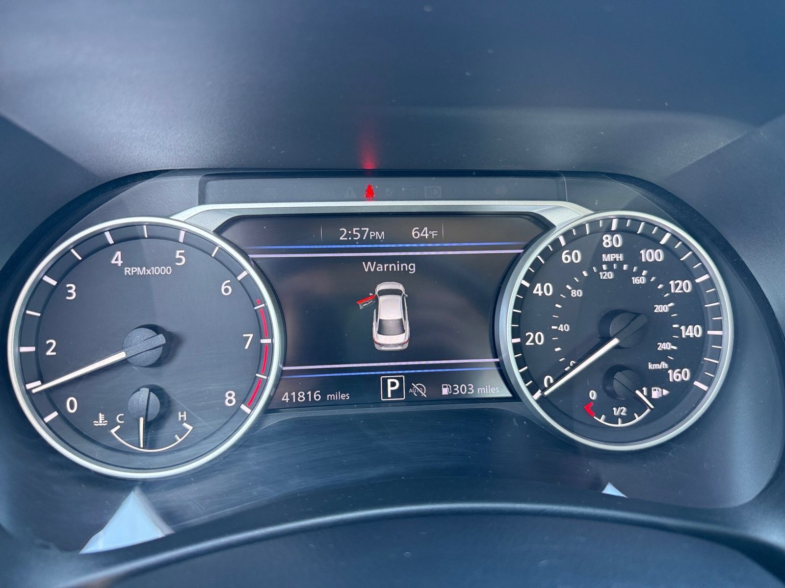 Used 2025 Nissan Sentra SR FWD image 3
