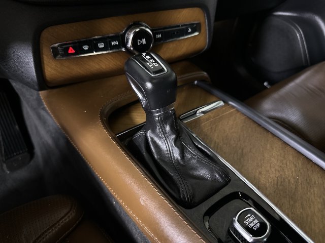 Used 2018 Volvo XC90 T6 Inscription w/ Luxury Package AWD/4WD image 16