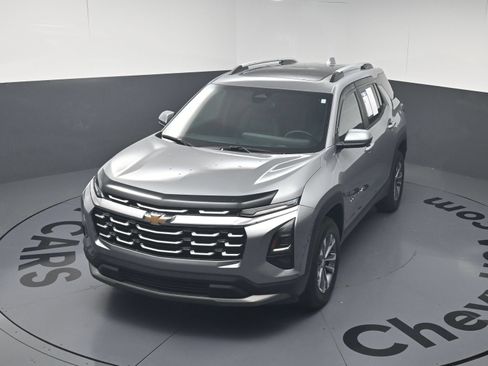 Used 2025 Chevrolet Equinox LT w/ Convenience Package II AWD/4WD image 31