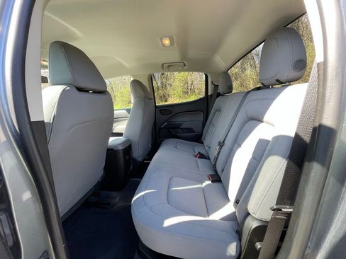 Certified 2022 Chevrolet Colorado W/T w/ Custom Special Edition image 23