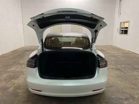 Used 2023 Tesla Model 3 Standard Range image 7