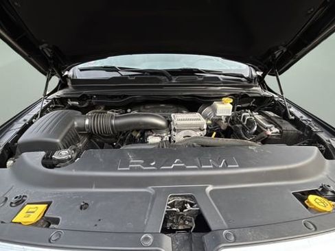 Used 2024 RAM 1500 Laramie image 31