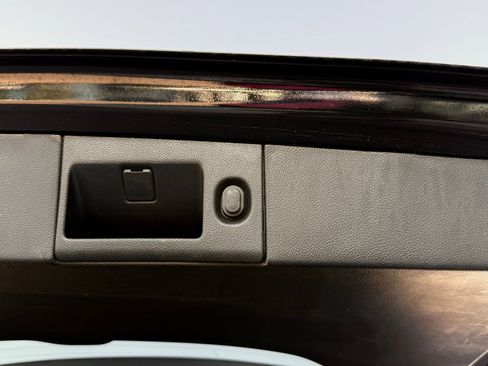 Used 2020 GMC Yukon Denali w/ Denali Ultimate Package image 56