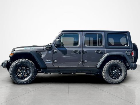 Used 2024 Jeep Wrangler Unlimited AWD/4WD image 2