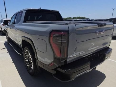 Used 2026 GMC Sierra EV Denali AWD/4WD image 3
