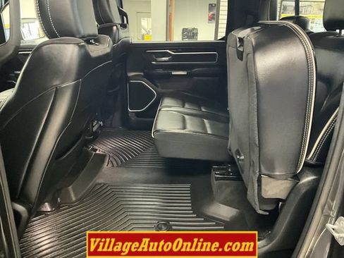 Used 2020 RAM 1500 Laramie w/ Sport Appearance Package AWD/4WD image 29