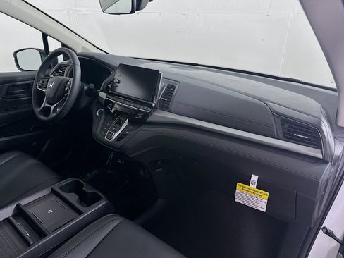 New 2026 Honda Odyssey EX-L image 31