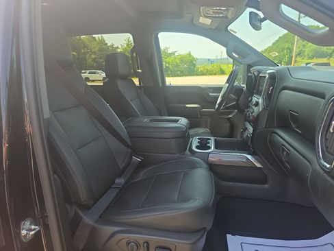 Used 2021 Chevrolet Silverado 2500 LTZ w/ LTZ Plus Package AWD/4WD image 23