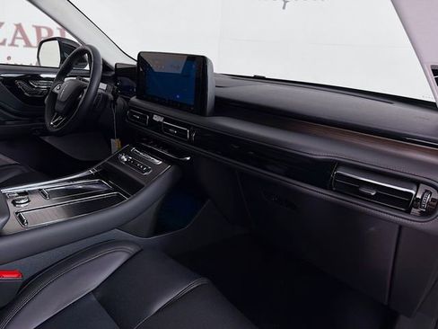 New 2026 Lincoln Aviator Reserve AWD/4WD image 34