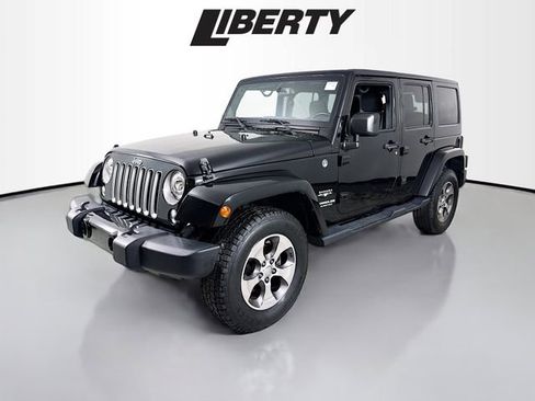 Used 2017 Jeep Wrangler Unlimited Sahara w/ Connectivity Group image 3
