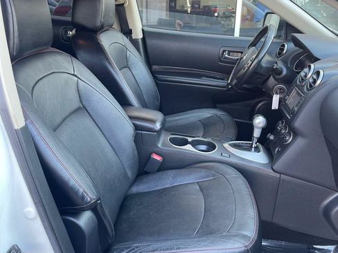 Used 2013 Nissan Rogue SL AWD/4WD image 18