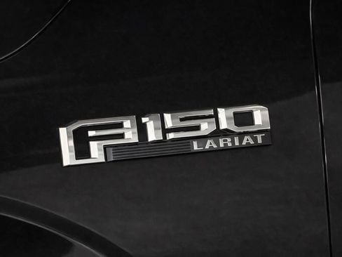 Used 2018 Ford F150 Lariat image 13