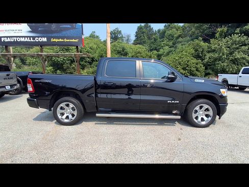 Used 2022 RAM 1500 Big Horn AWD/4WD image 9