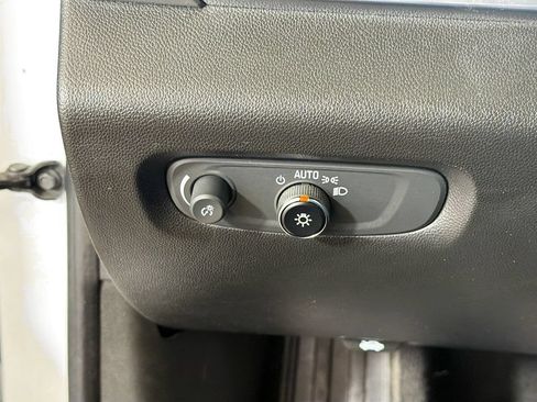Used 2023 Chevrolet Traverse LT w/ LPO, Floor Liner Package AWD/4WD image 12