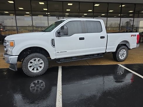 Used 2021 Ford F250 XL w/ STX Appearance Package image 1