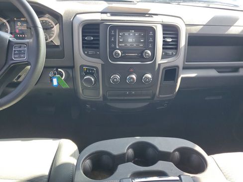 Used 2018 RAM 1500 Express image 20